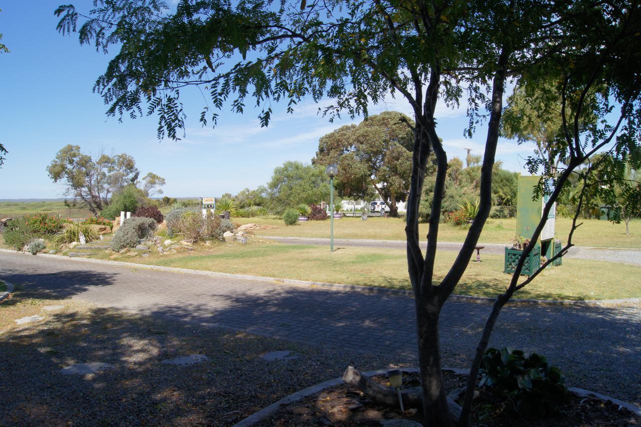 Milang Lakes Motel Exterior foto